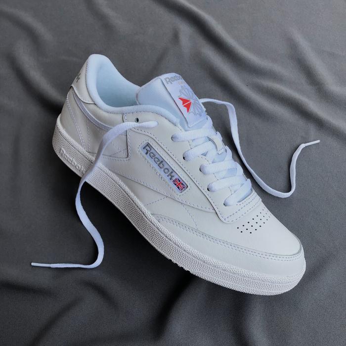 Reebok Club C 85 White Grey di Tokopedia - Main Image