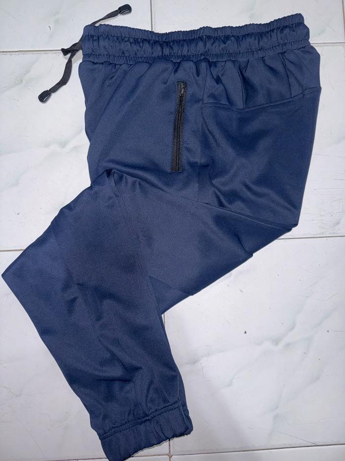 Gambar CELANA TRAINING PRIA PREMIUM/CELANA JOGGER OLAHRAGA/CELANA OLAHRAGA Sport - BIRU NAVY, L dari ZAKEO_NEW undefined Tokopedia