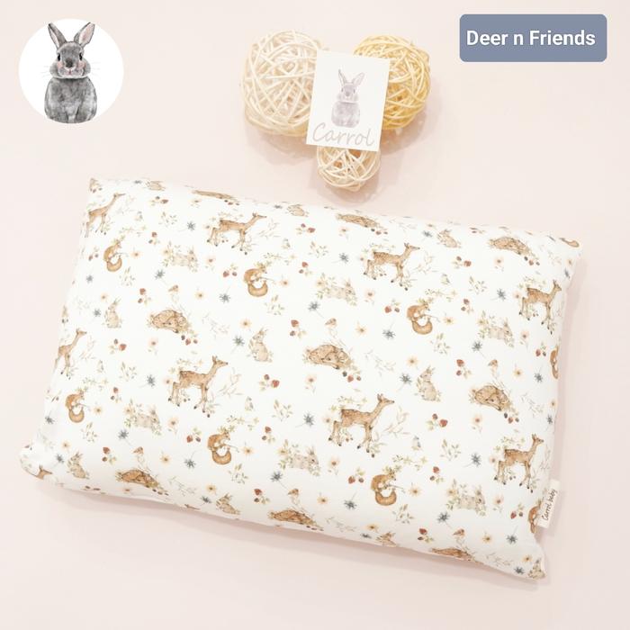 Gambar Carrol Baby Pillow Toodler Size- Bantal Kepala Toodler Tencel- Little Girls And Woodlands Animals Collections - Deer And Friend, Pillow+Case dari Carrol Baby undefined Tokopedia