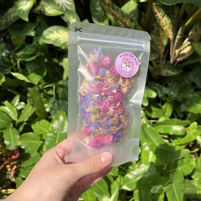 Gambar flower garden | forage herbs bedding topper hamster | pewangi natural kandang | bunga hamster | cemilan snack hamster | makanan hamster - 10g (small) dari bos pet shop undefined Tokopedia