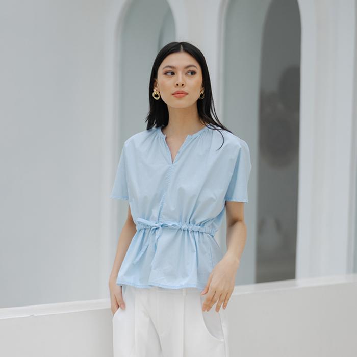 Gambar Beatrice Clothing Erina Blouse - Atasan Wanita V-Neck - Pastel Blue  dari Beatrice Clothing undefined Tokopedia