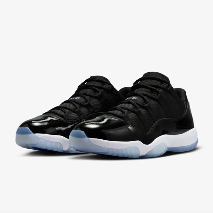 Sepatu Basket Jam Space Jordan Jual Air Jordan 11 Retro Space Jam