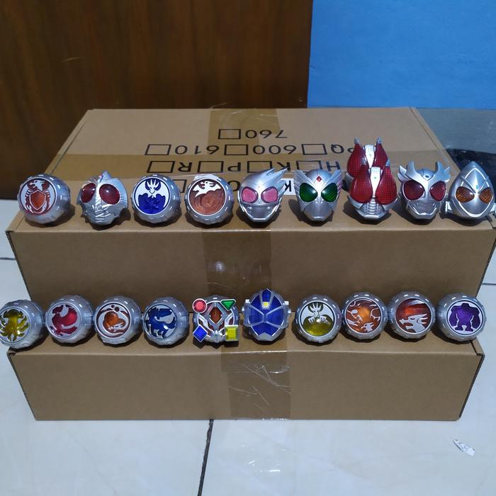 Gambar DX Ring Kamen Rider Wizard Original Bandai - Abu-abu dari IoneToys undefined Tokopedia