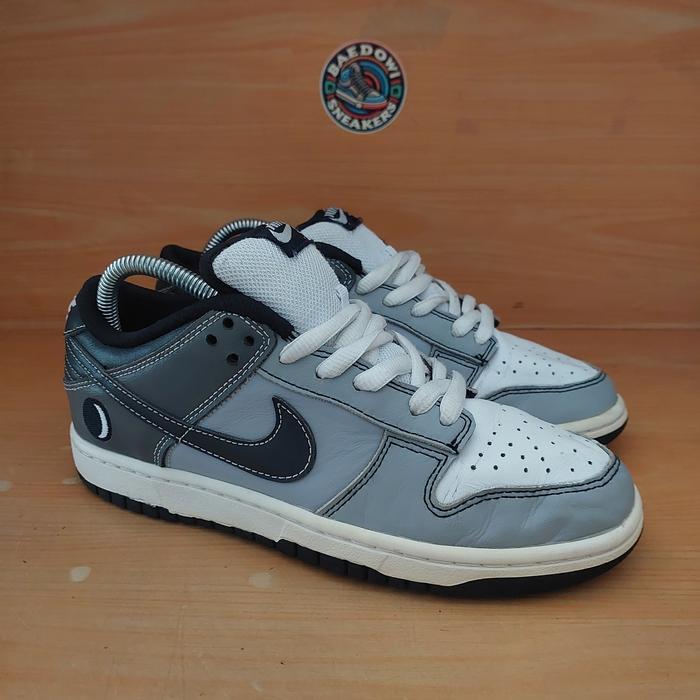 Eclipse West Nike Sb Lunar Eclipse Jual Sepatu Second Original Nike SB Low  Lunar Eclipse West Size 40