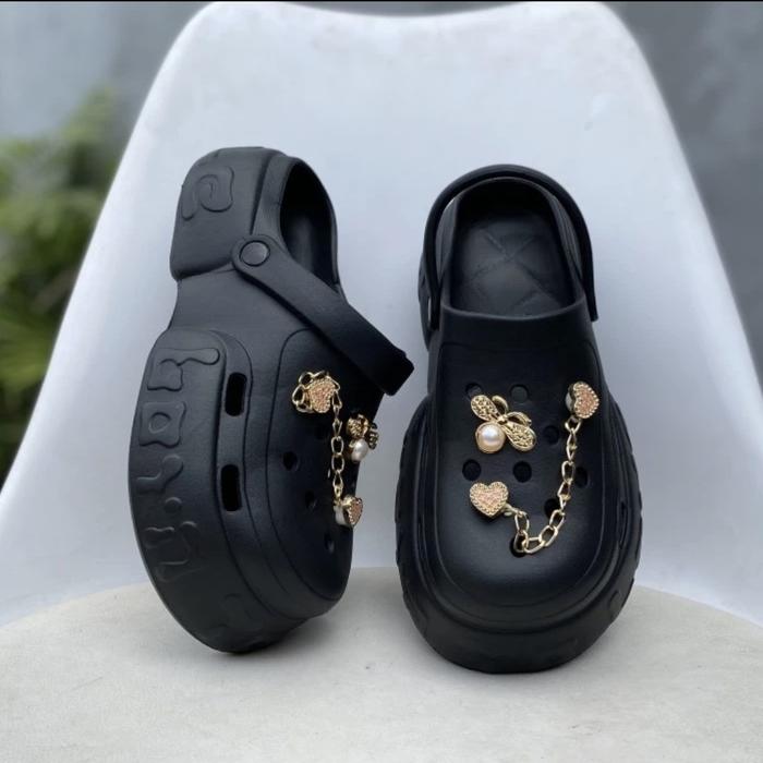 Gambar wedges cewek ukuran 35-40 sandal santai wanita -Hitam ,35 - Hitam, 35 dari mita'shoes undefined Tokopedia