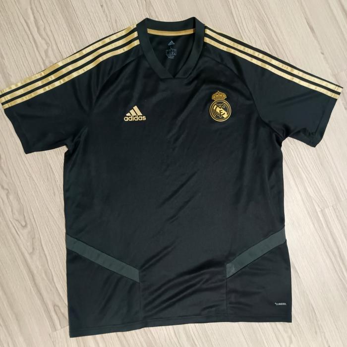 Gambar Jersey Real Madrid Prematch dari apeshop11 undefined Tokopedia