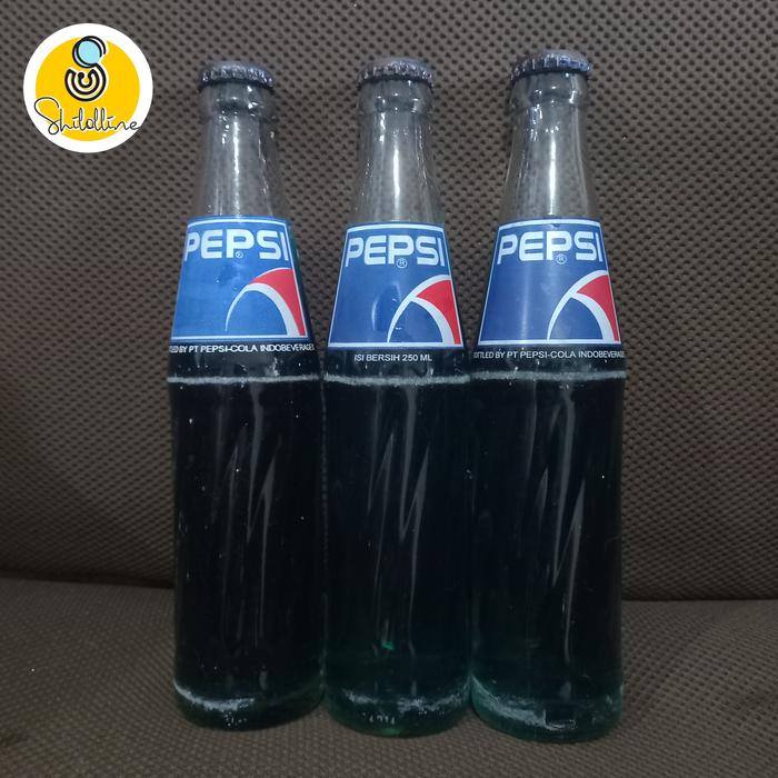 Gambar Pepsi Blue Botol Kaca Segel Rare Langka 250ml dari shilonline undefined Tokopedia