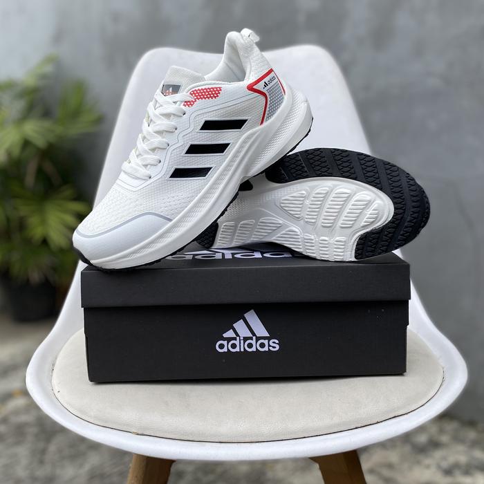 Gambar Sepatu running jumbo sepatu ukuran 45 46 47 48 sepatu lari big size - Putih, 46 dari Billionaire Shoes undefined Tokopedia