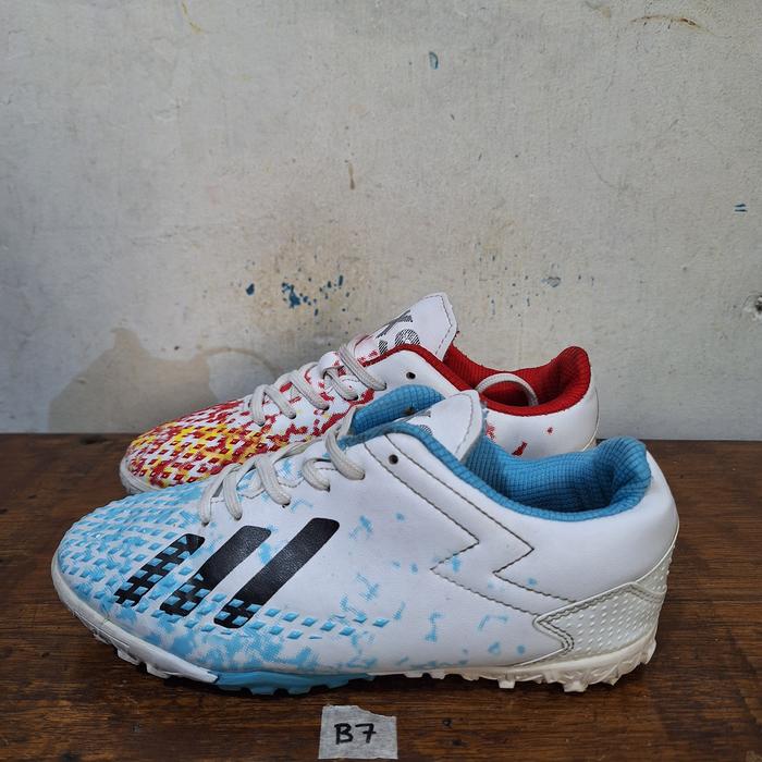Gambar sepatu futsal anak second branded adidas ka xi lang size 34 dari TERMINAL SEPATU BOGOR_NEW undefined Tokopedia