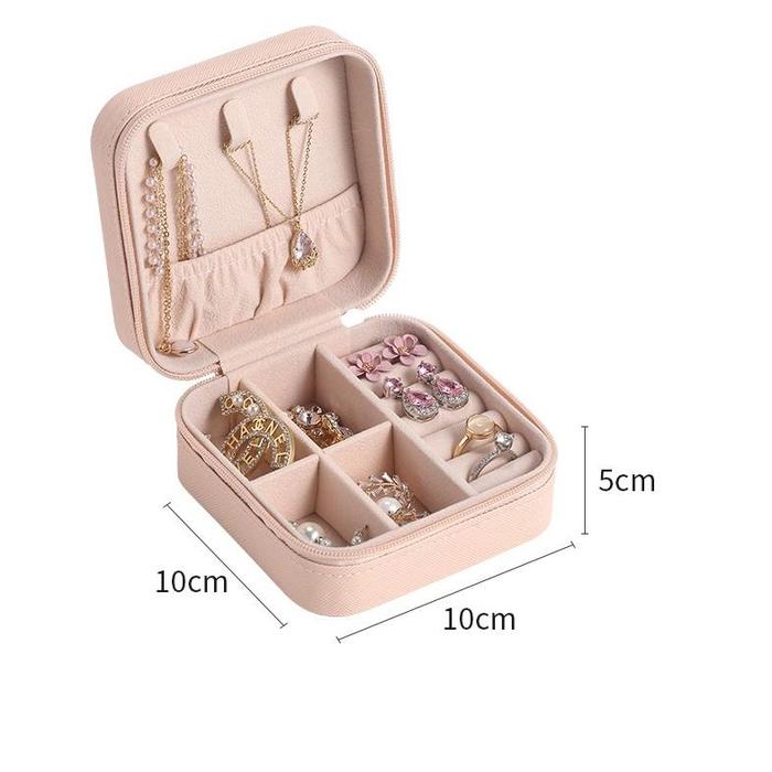 Gambar MODEL BARU MAANGE KOTAK PERHIASAN TRAVEL JEWELRY BOX MINI TEMPAT PENYIMPANAN EMAS STORAGE ORGANIZER PERHIASAN GELANG KALUNG 1563 - pink dari Gabriel Sanchez Trendy undefined Tokopedia