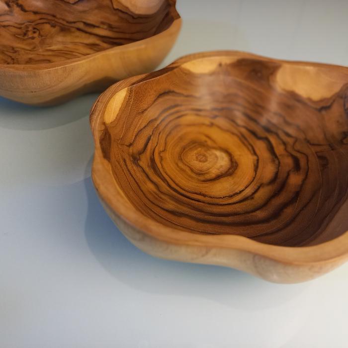 Gambar Mangkok kayu jati tempat Buah Sayur peralatan dapur piring mangkok Saji Bentuk Unik - MEDIUM dari Leolle Bali undefined Tokopedia