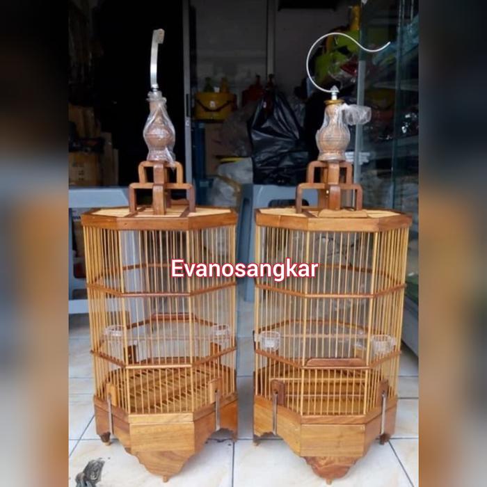 Gambar Sangkar/kandang burung pleci,kolibri,konin KAYU JATI model segi 8 dari Evanosangkar undefined Tokopedia