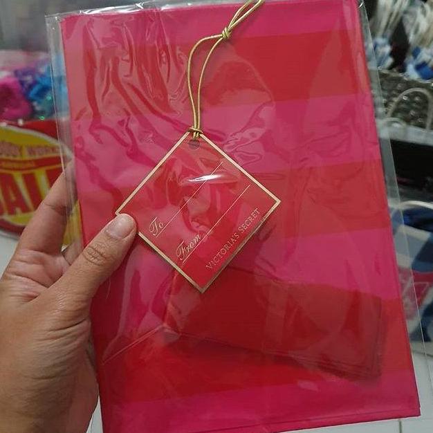 Gambar Aque Box / Wrap / Pita / Gift Card / Tissue Paper / Amplop Angpao - WRAP N BOW dari dzahabbiyah225 undefined Tokopedia