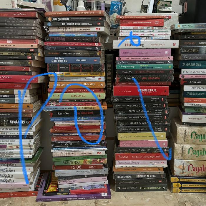 Gambar Paket buku by poi, co buku semesta - 10 dari Tsukisimk undefined Tokopedia
