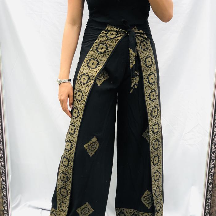 Gambar WRAP PANTS MOTIF KAIN PRADHA BALI | CELANA KAPLER - Hitam dari Puspania.Co undefined 5 Tokopedia