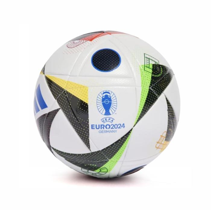 Gambar BOLA SEPAK ADIDAS ORIGINALS OFFICIAL BALL UEFA CHAMPIONS - Putih dari 197 sporting goods undefined Tokopedia