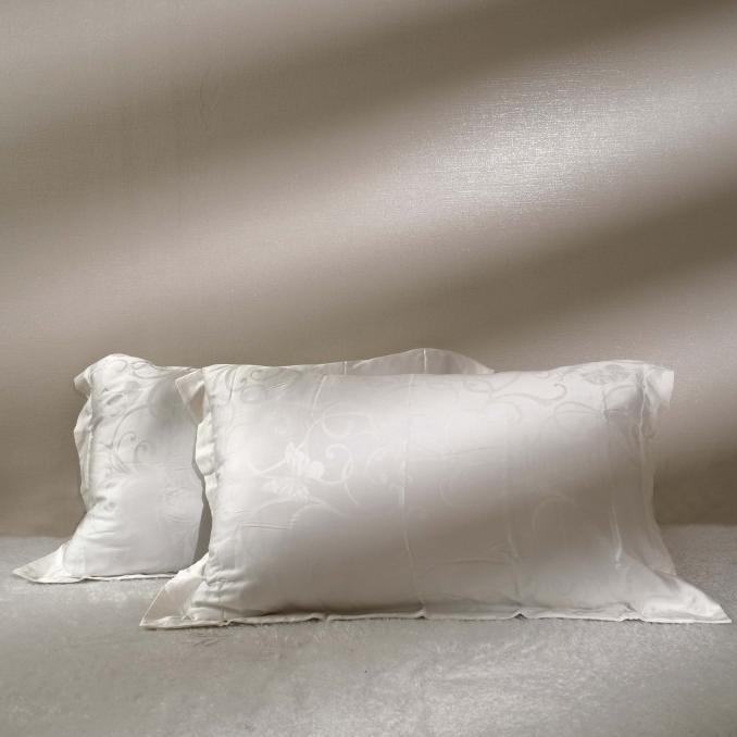 Gambar Sarung Bantal Guling Tencel Jacquard Organic Soulmate Bedsheet - Putih, 2 sarung bantal dari Prambudi outlet undefined Tokopedia