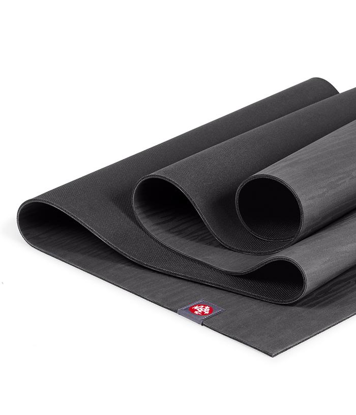 Gambar Manduka eKO 5mm Yoga Mat - Matras Yoga Eco-Friendly / Natural Rubber - Charcoal dari Manduka Indonesia undefined Tokopedia