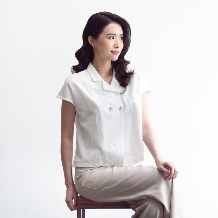 Gambar Beatrice Clothing Enya Blouse - Blouse Kerja Lengan Pendek Wanita - White  dari Beatrice Clothing undefined Tokopedia