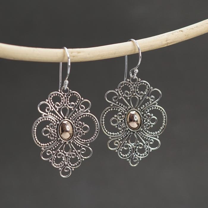 Gambar Anting kombinasi emas 18k perak 925 bun bali dari kubu silver jewelry undefined Tokopedia
