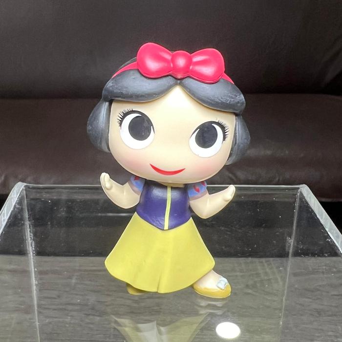Gambar Funko Mystery Minis Disney Princess Original FUNKO - Snow White dari Markas Nano undefined Tokopedia