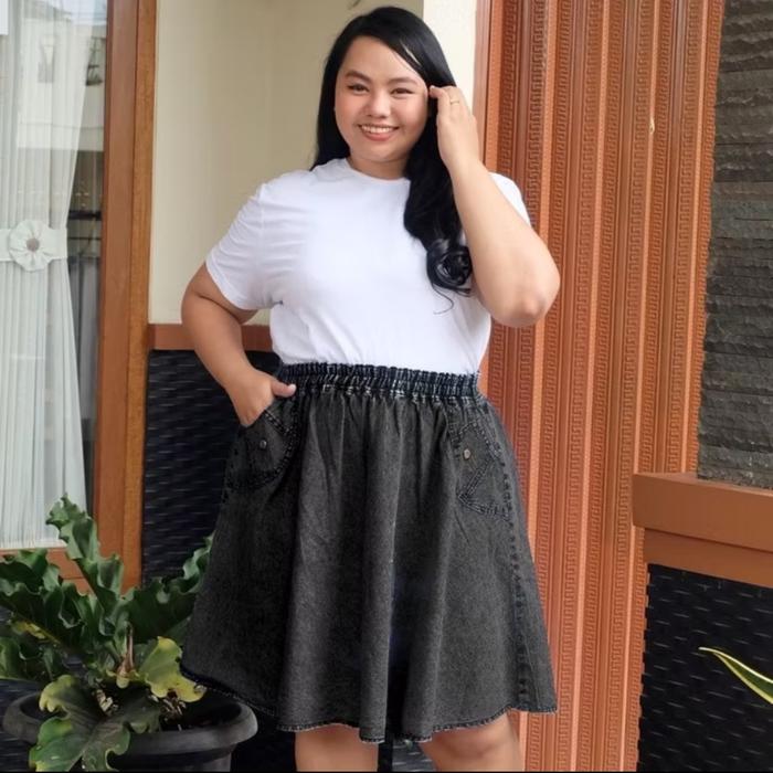 Gambar Rok Denim Jumbo / Rok Big Size Jeans Washed - Rok B Black dari AL&#39;FA&#39;RIZ undefined Tokopedia