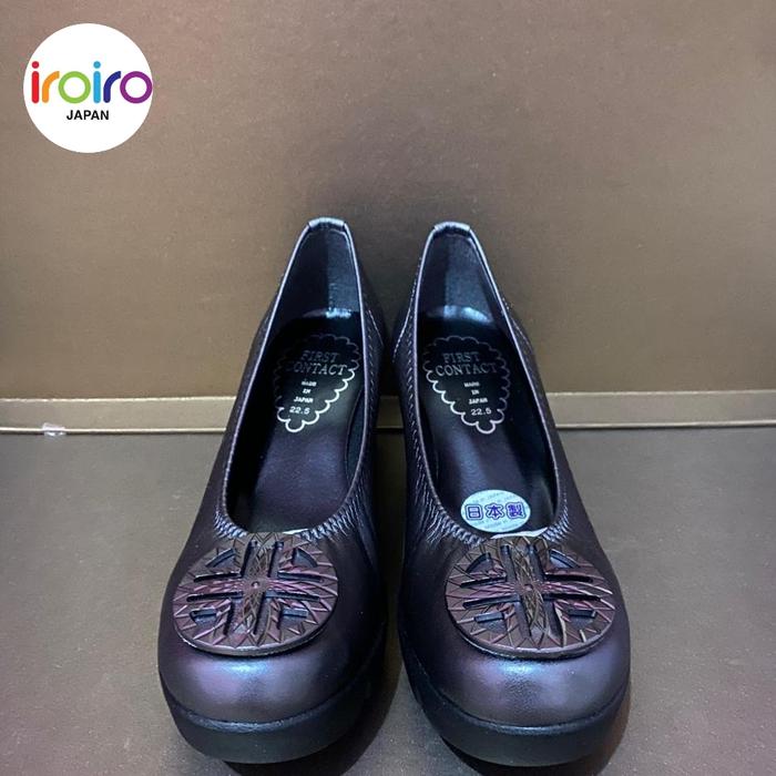Gambar Sepatu First Contact Original 100% Made in Japan - Silver, 24,5 dari iroiro japan undefined Tokopedia