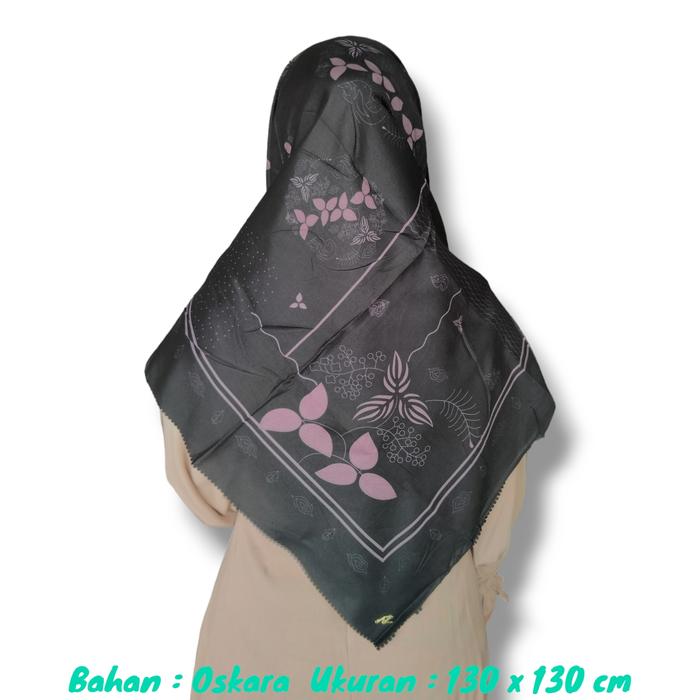 Gambar SEGIEMPAT VOAL MIRACLE SYARI MOTIF 130X130 JILBAB UMAMA KERUDUNG HIJAB - 4 dari SETIAWAN SHOP undefined Tokopedia