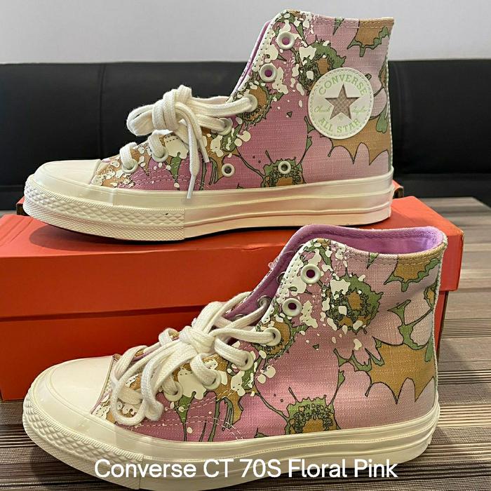 Sneakers wanita Converse Chuck Taylor 70 S Hi Crafted floral pink Ori 37  di Gentshop02 Tokopedia