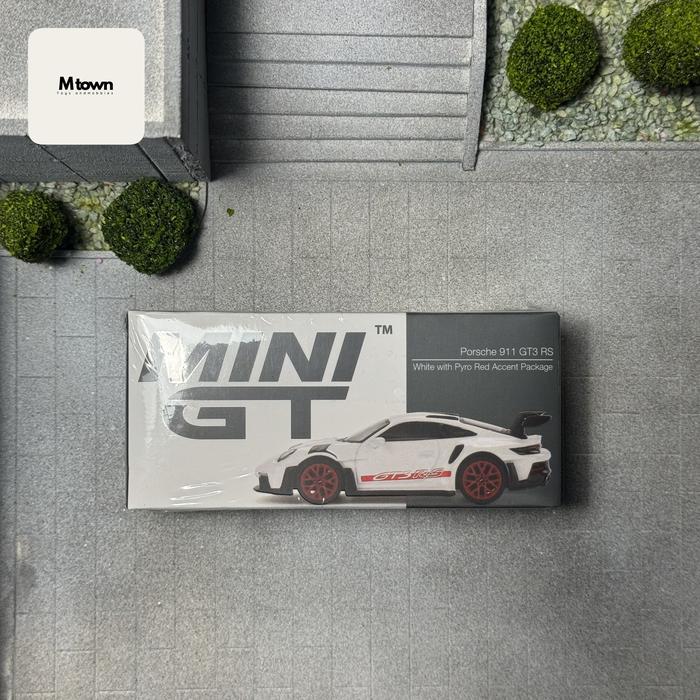 Gambar Mini GT 630 Porsche 911 GT3 RS White With Pyro Red Accent Package not minichamps dari 64theraphy undefined Tokopedia