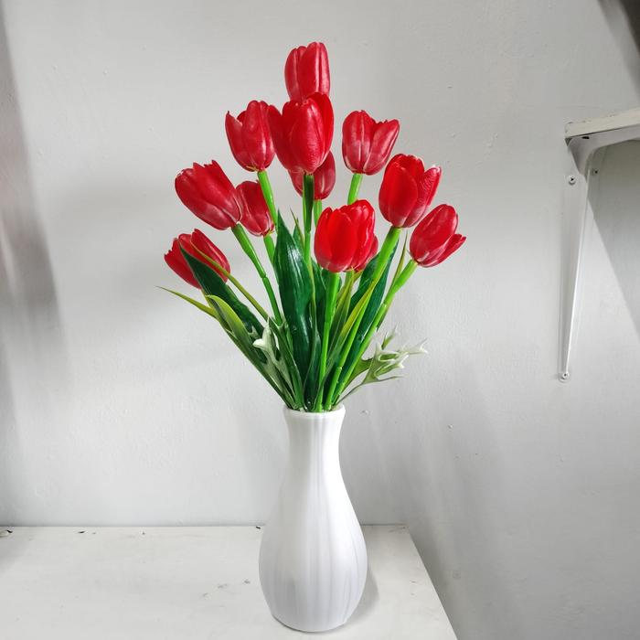 Gambar Isi 12 Vas Bunga Tulip Plastik Bunga Hias Meja tanaman hias Bunga Tulip Dekorasi Vas - Merah dari Fatih Bunga Dekorasi undefined Tokopedia