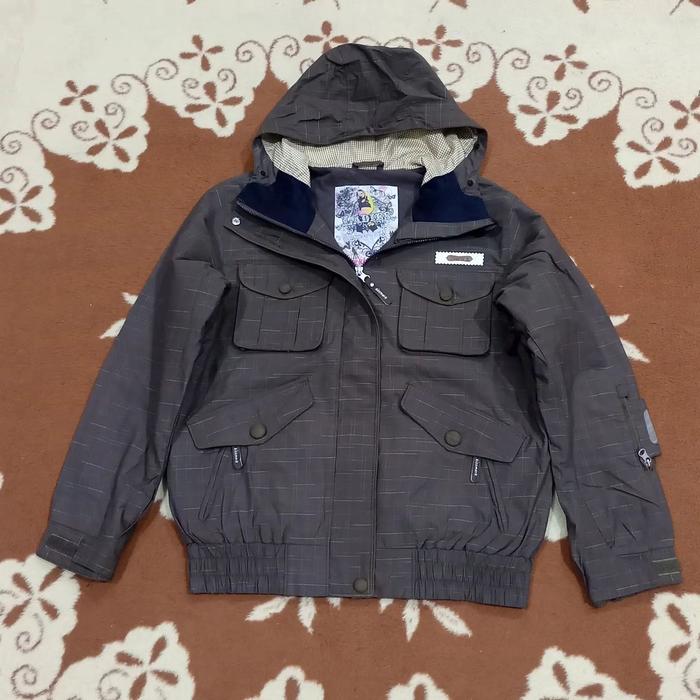 Gambar Jaket Snowboard KISMARK Size L ( P : 68cm x L : 55cm ) dari Top_adv undefined Tokopedia