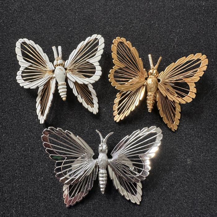 Monet Spinneret Butterfly Brooch White Enamel di Colleen Vintage Jewelry  Tokopedia