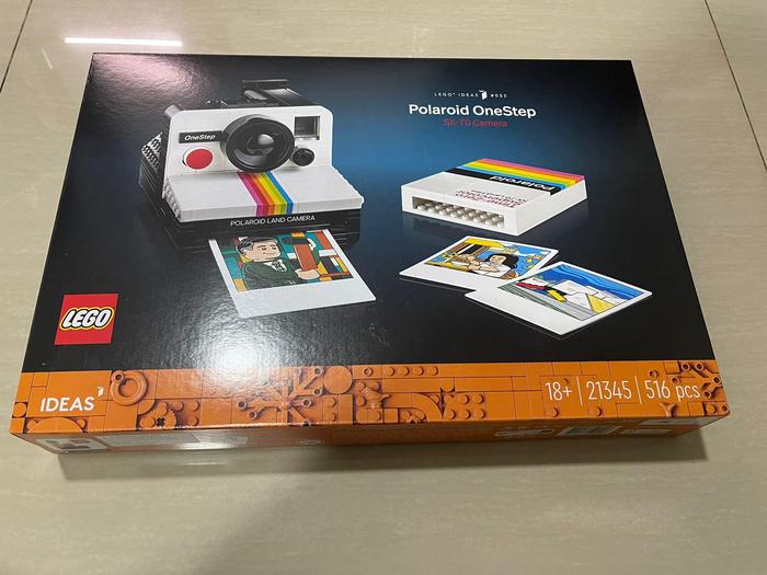 Gambar LEGO IDEAS 21345 POLAROID ONESTEP SX-7- CAMERA dari NeoMart 24 undefined Tokopedia
