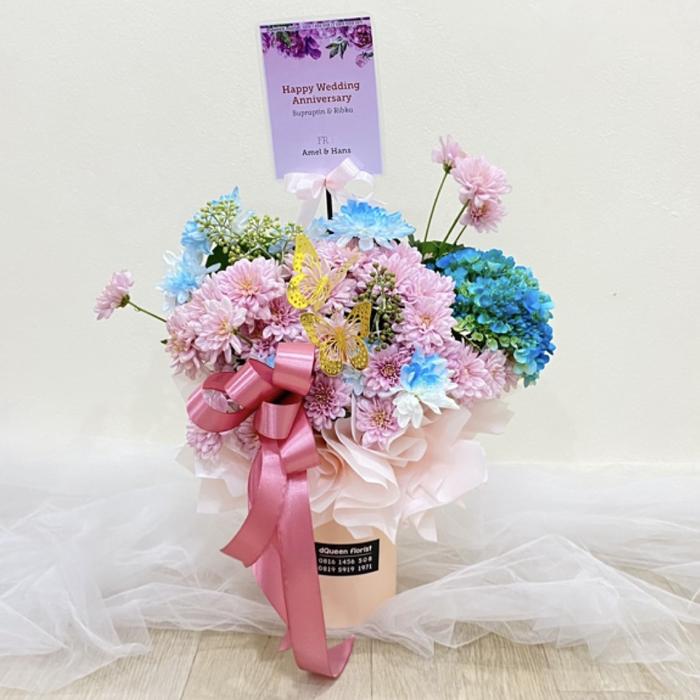 Gambar Dqueen Florist - Bunga Box Fresh Flowers Bebi Gift Premium Ucapan dari dqueenflorist undefined Tokopedia