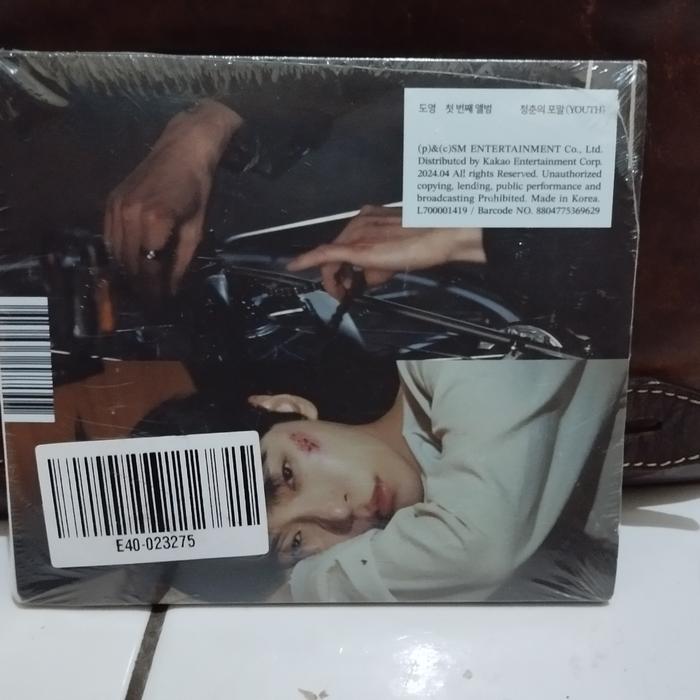 Gambar NCT DOYOUNG 1ST MINI ALBUM 'YOUTH' DIGIPACK VER dari toserba riyan undefined Tokopedia