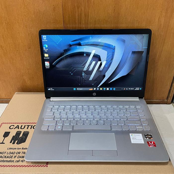 Laptop Ryzen 3500u Vs I3 5005u Intel Amd Ryzen 3500u Vs Ryzen