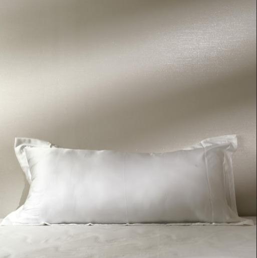 Gambar Sarung Bantal Cinta 50x100 Serat Bambu Organic Sutra Lyocell Polos - Putih dari SoulmateBedsheet undefined Tokopedia