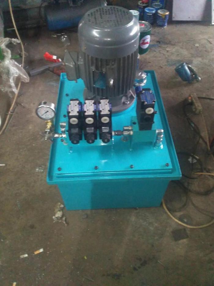 Jual HYDRAULIC POWER UNIT HPU 100 LITER 5 HP 3 PHASE ELECTRIC - 3 VALVE ...