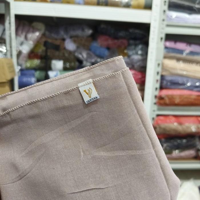 Gambar HIJAB SEGI EMPAT POLOS PARIS JADUL VARISHA AZARA REDROSE DLL - Smoky dari Zaanera.id undefined 4 Tokopedia
