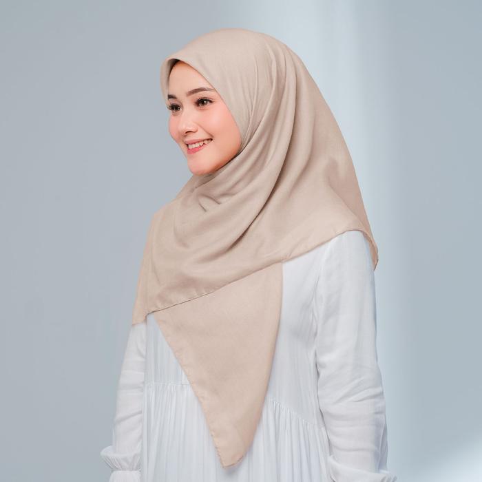 Gambar RnW Hijab Paris Voal Premium Jahit Tepi - Rose Tan dari RnW Hijab Shop undefined Tokopedia