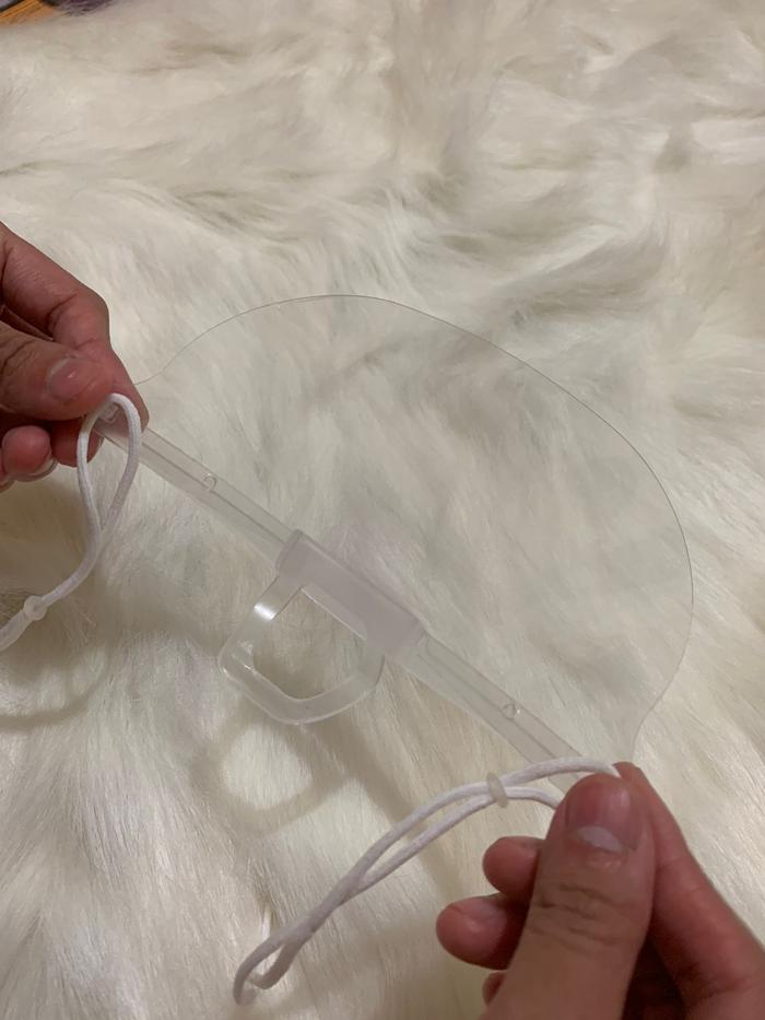 Gambar Masker Penutup Mulut Transparan Plastik Restoran Dapur FULL TRANSPARAN - Mask Full Trans dari Muscleshop168 undefined Tokopedia