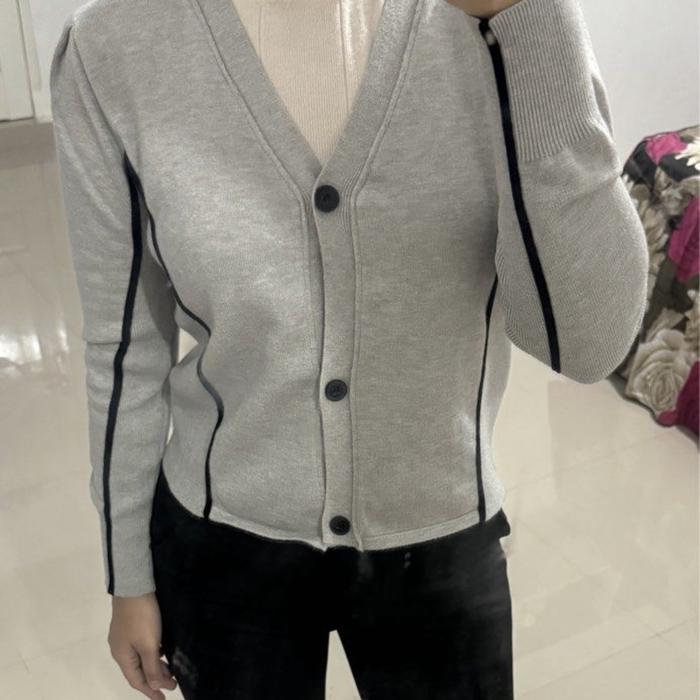 Gambar Preloved anain cardigan in grey dari Zahdits undefined Tokopedia