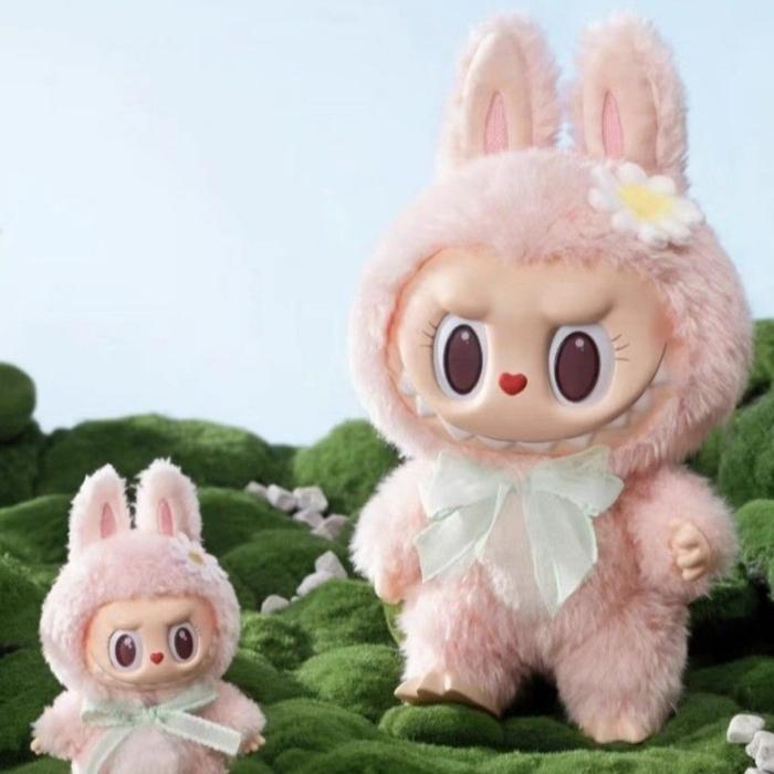 Gambar POP MART ORIGINAL THE MONSTERS LABUBU MOKOKO SWEETHEART Plush Boneka - Sweatheart 38CM dari Mozo Official undefined Tokopedia