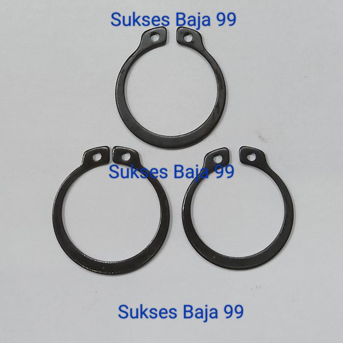 Gambar SNAPRING BAJA HITAM S-26/EXTERNAL CIRCLIP BLACK TYPE S dari SUKSES BAJA FASTENERS undefined Tokopedia