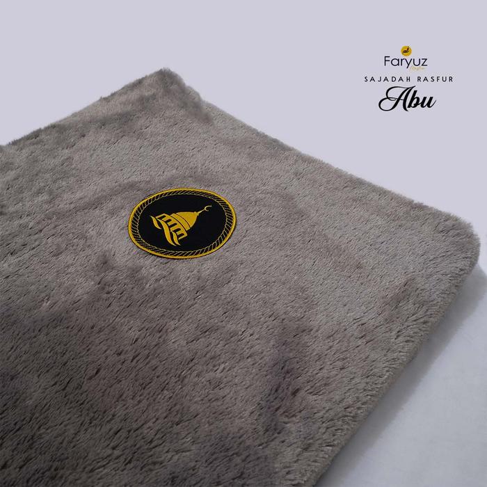 Gambar READY SAJADAH BULU TEBAL 3 & 5 CM Sajadah rasfur busa empuk lembut tebal - Abu-abu, Tebal 3cm dari Faryuz undefined Tokopedia