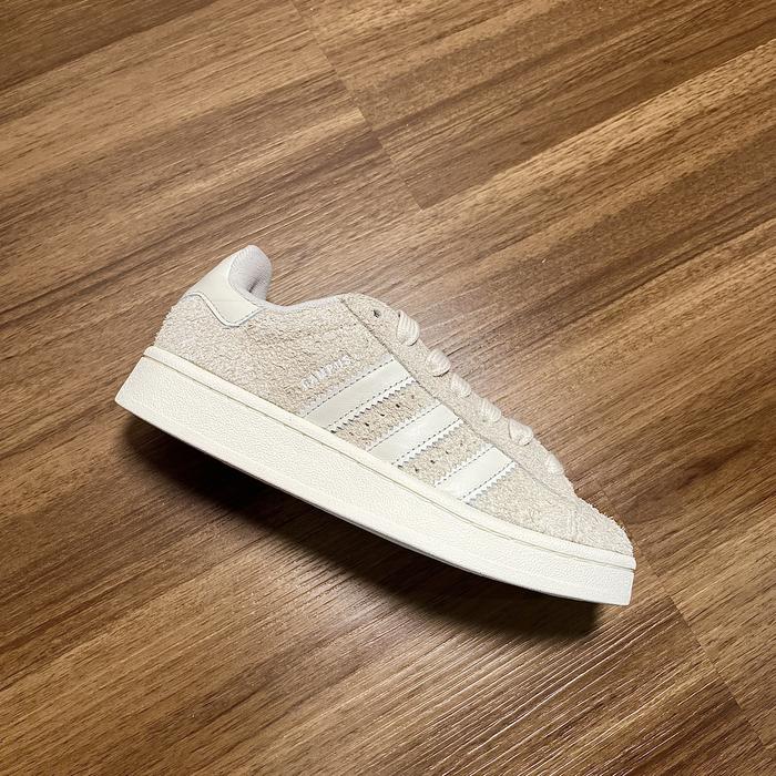 adidas gazelle silver green womens adidas Originals Campus 00s - Core Black/Crystal White/Gum 5 - Trainers