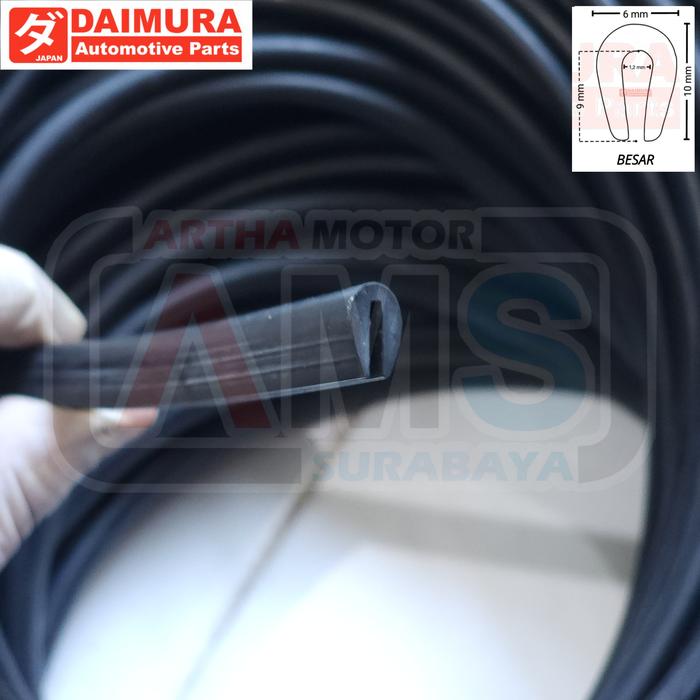 Gambar Karet List Lis Helm Karet Lis list U Jepit Helm Karet List Lis Panel Plat kaca Jendela Pintu Jok Kursi Meja Lemari 5mm 6mm 7mm 8mm 9mm 10mm 11mm Universal - Besar dari ARTHA MOTOR SURABAYA undefined Tokopedia