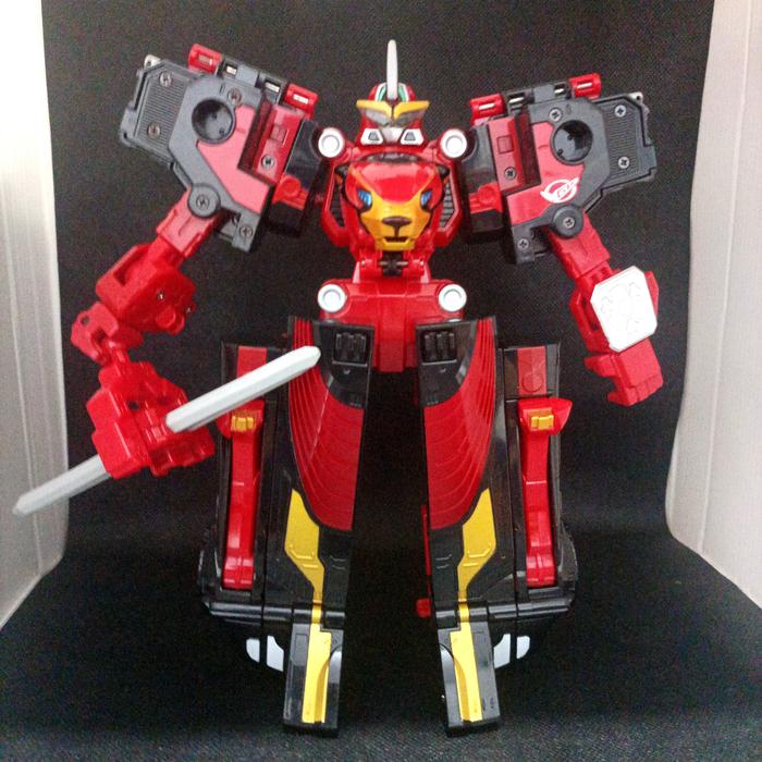 POWER RANGERS GO Busters Mission Combined DX Buster Hercules Set POWER RANGERS GO Busters Mission Combined DX Buster Hercules Set