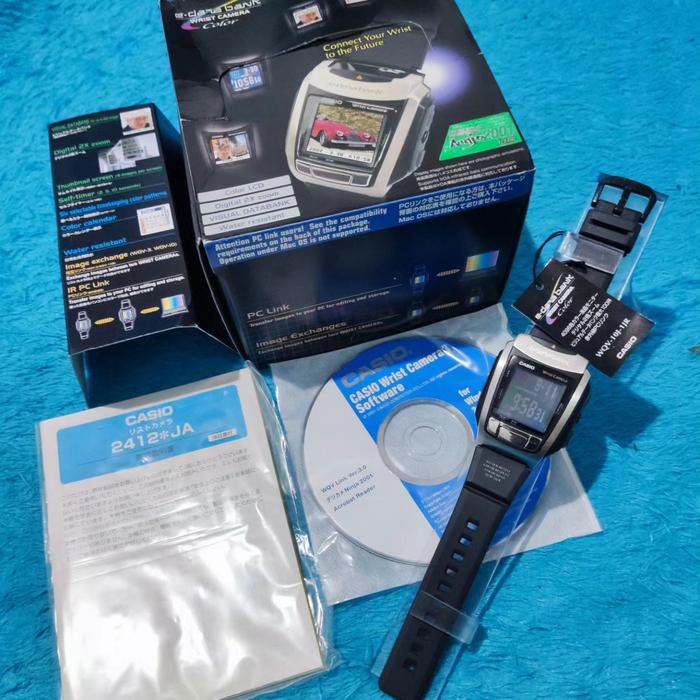Jual CASIO e-data bank WQV-10J-1JR Wrist Camera Color Year 2000